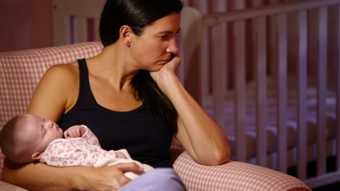 Un 44% de chilenas ha presentado síntomas depresivos incluso seis meses después del parto Un 44% de chilenas ha presentado síntomas depresivos incluso seis meses después del parto