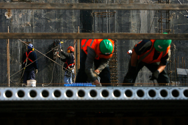 Actividad de la construcción cayó 4,1% anual en diciembre, su peor registro desde 2009 Actividad de la construcción cayó 4,1% anual en diciembre, su peor registro desde 2009