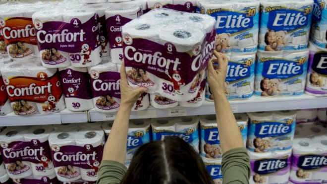BBC sobre colusión confort: «El papel higiénico que ensucia la imagen empresarial en Chile» BBC sobre colusión confort: