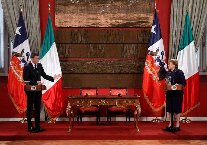Chile e Italia firmaron acuerdos comerciales en visita de primer ministro Matteo Renzi Chile e Italia firmaron acuerdos comerciales en visita de primer ministro Matteo Renzi