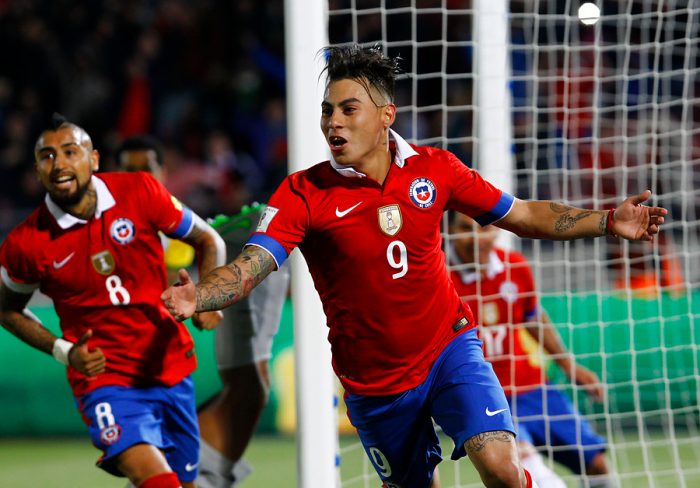 Chile enfrenta a Brasil con el deseo de repetir su último enfrentamiento por Clasificatorias en condición de local