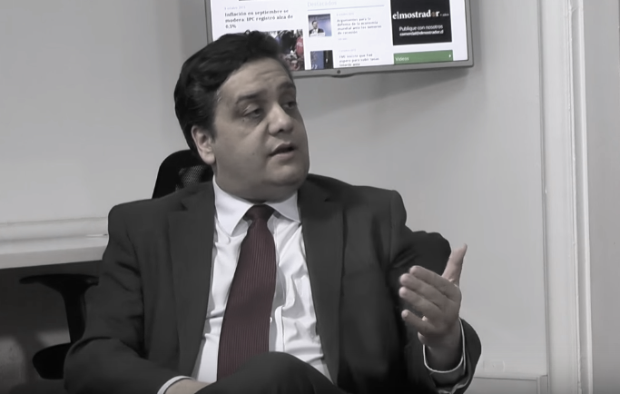 David Bravo criticó la encuesta de desocupación de la U. de Chile y calificó resultados de marzo como «ruido estadístico» David Bravo criticó la encuesta de desocupación de la U. de Chile y calificó resultados de marzo como