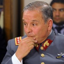 Rutherford citó a declarar como imputado al ex comandante Oviedo por fraude en el Ejército