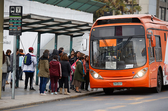 Contraloría: $26 mil millones de los fondos espejo del Transantiago fueron usados para otros fines Contraloría: $26 mil millones de los fondos espejo del Transantiago fueron usados para otros fines