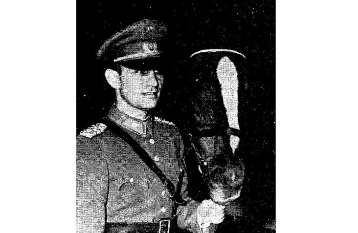 Recuerdo: un equitador recibe el premio más importante entregado a un deportista chileno Recuerdo: un equitador recibe el premio más importante entregado a un deportista chileno