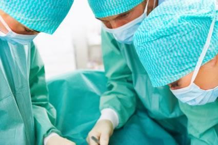 ¿Por qué es necesaria la ley que regula el ejercicio de la cirugía estética en Chile? ¿Por qué es necesaria la ley que regula el ejercicio de la cirugía estética en Chile?