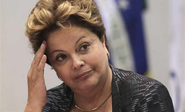 Tribunales ponen en jaque gestión de Dilma Rousseff