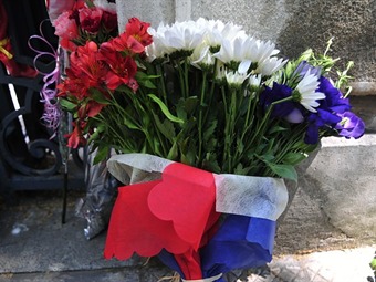 Cancillería informa de tres chilenos muertos en los atentados de París Cancillería informa de tres chilenos muertos en los atentados de París