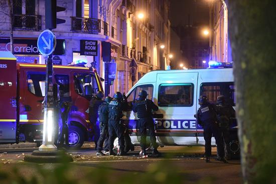 Identifican uno de los terroristas de los ataques de París que cruzó Serbia y Croacia como refugiado Identifican uno de los terroristas de los ataques de París que cruzó Serbia y Croacia como refugiado
