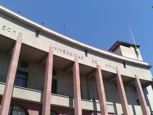 Decano Harasic reprocha a estudiantes de la U. de Chile que se manifestaron en contra del embajador israelí Decano Harasic reprocha a estudiantes de la U. de Chile que se manifestaron en contra del embajador israelí