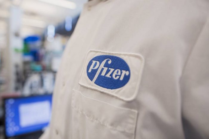 Pfizer anuncia fusión con Allergan y da paso a la mayor farmacéutica del mundo Pfizer anuncia fusión con Allergan y da paso a la mayor farmacéutica del mundo