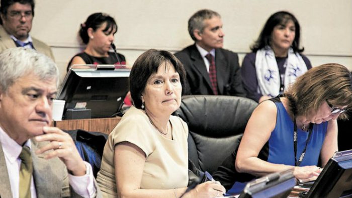 El retorno a la primera línea de la asesora de Hacienda que operó en el caso SQM El retorno a la primera línea de la asesora de Hacienda que operó en el caso SQM
