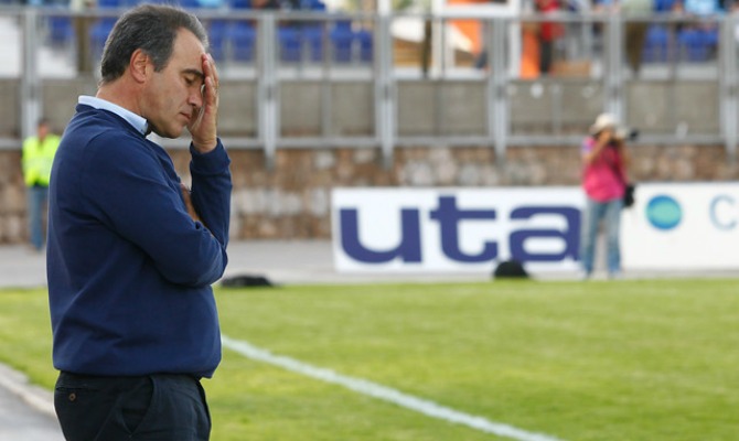 Otro dolor de cabeza para la U: internado el técnico Martín Lasarte Otro dolor de cabeza para la U: internado el técnico Martín Lasarte
