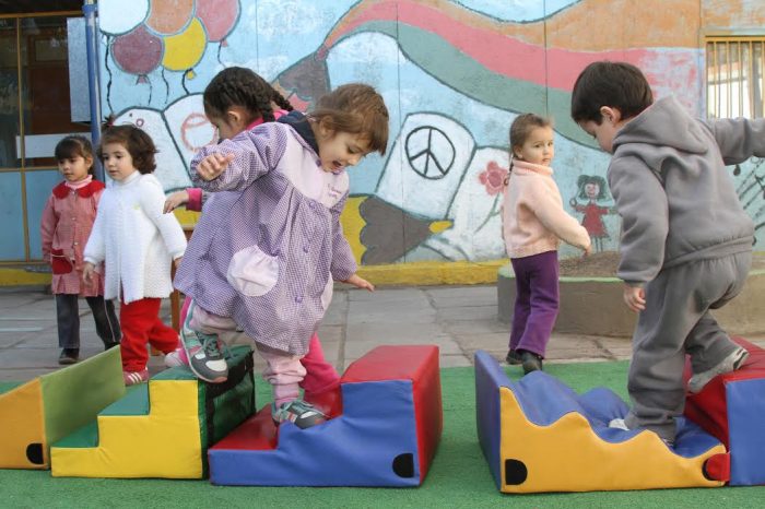 Programa que promueve clases más activas beneficia a niños y niñas de jardines de Integra Programa que promueve clases más activas beneficia a niños y niñas de jardines de Integra