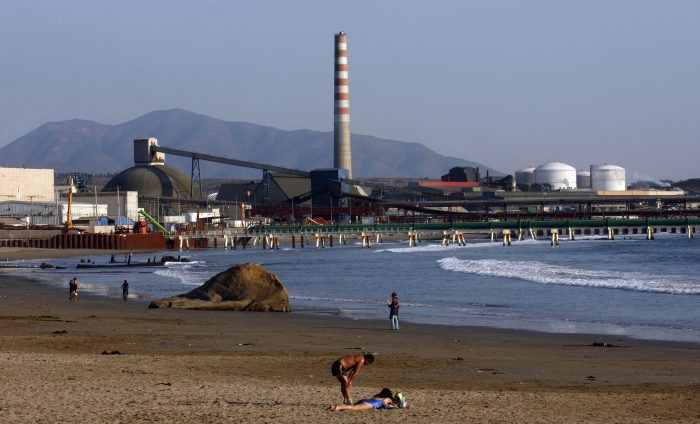 Contraloría rechaza plan del gobierno para descontaminar emblemáticas zonas de sacrificio ambiental Contraloría rechaza plan del gobierno para descontaminar emblemáticas zonas de sacrificio ambiental