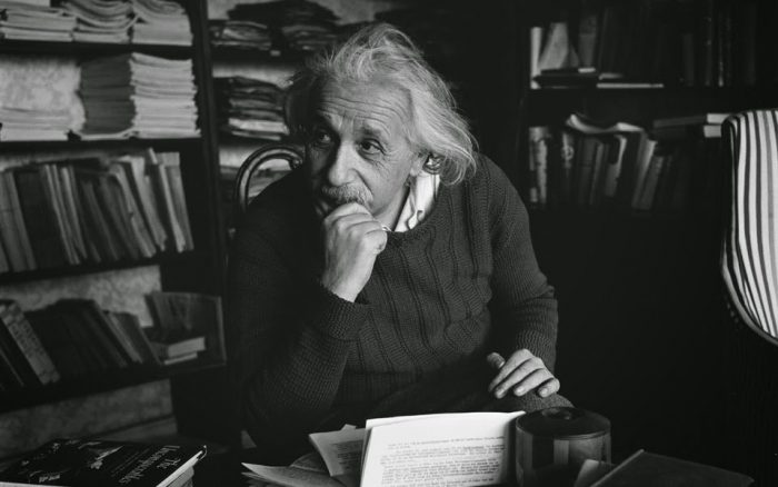 Einstein y el óptimo de redistribución Einstein y el óptimo de redistribución