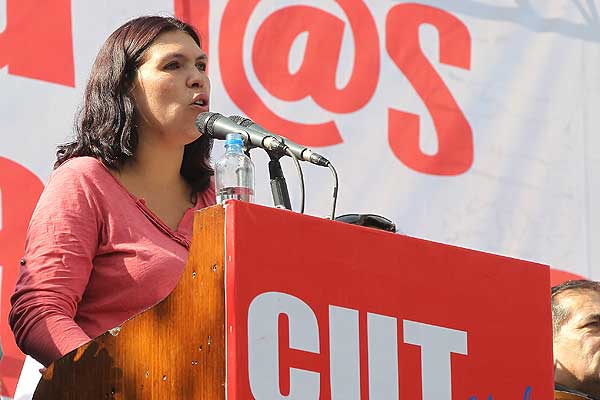 CUT acudirá a la Comisión de Ética del Senado para frenar indicaciones a la Reforma Laboral CUT acudirá a la Comisión de Ética del Senado para frenar indicaciones a la Reforma Laboral