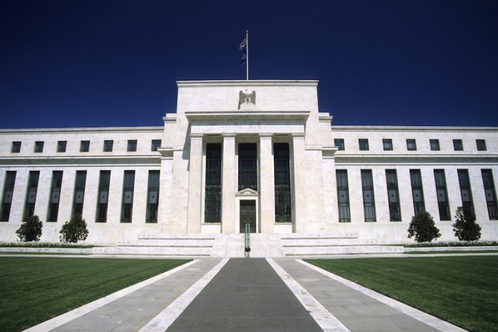La Fed debe prestar atención a advertencia de recesión británica La Fed debe prestar atención a advertencia de recesión británica