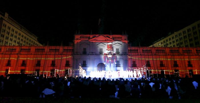 La magia del ballet de «Cascanueces» llega de forma gratuita a La Moneda con espectacular juego de luces