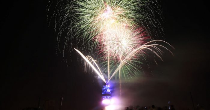 Se suspende show pirotécnico de año nuevo en la Torre Entel Se suspende show pirotécnico de año nuevo en la Torre Entel