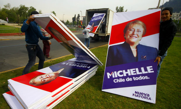 Martelli reflota el peor fantasma de La Moneda: la precampaña de Bachelet Martelli reflota el peor fantasma de La Moneda: la precampaña de Bachelet