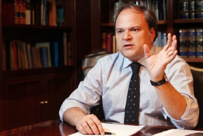 El problema de llamarse Herman Chadwick Larraín El problema de llamarse Herman Chadwick Larraín