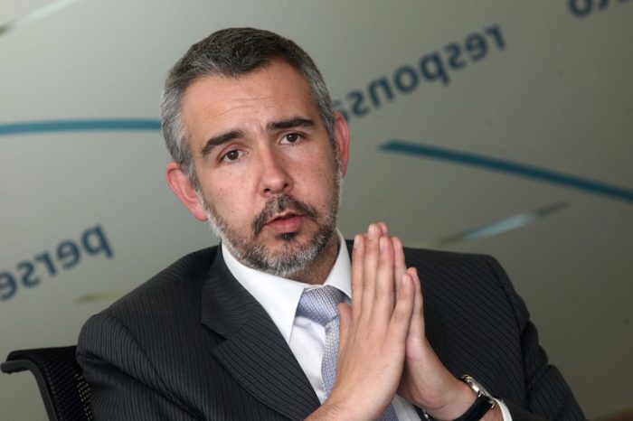 Rodrigo Castillo: “Parte del éxito que ha tenido el Ministerio de Energía es que ha sido particularmente dialogante”. Rodrigo Castillo: “Parte del éxito que ha tenido el Ministerio de Energía es que ha sido particularmente dialogante”.