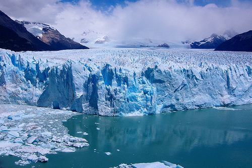 Según informe de Coordinadora de ONG en nueva ley ningún glaciar chileno quedaría protegido Según informe de Coordinadora de ONG en nueva ley ningún glaciar chileno quedaría protegido