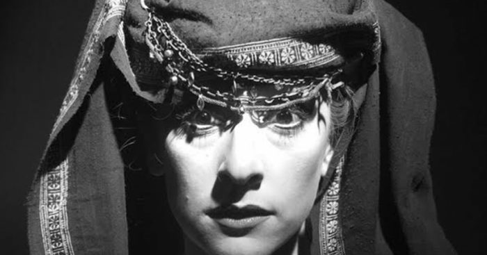 Crítica de Teatro: “Medea” de la Cia. “La diosa guacha” o del rito sin mito. Crítica de Teatro: “Medea” de la Cia. “La diosa guacha” o del rito sin mito.