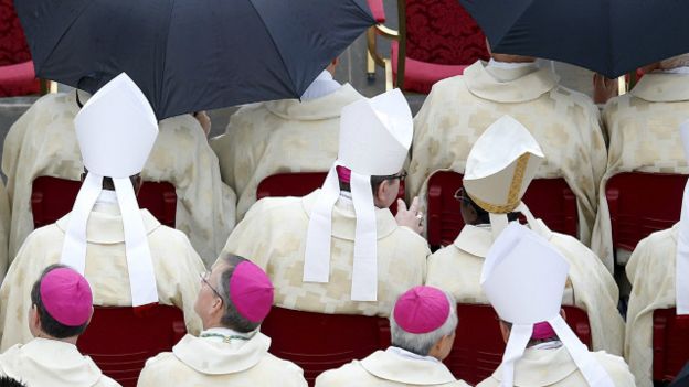 El final de los tiempos de la Iglesia sectaria El final de los tiempos de la Iglesia sectaria