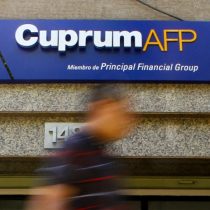 Contraloría pide a Superintendencia de Pensiones postergar resolución de recursos en caso de fusión Cuprum-Argentum