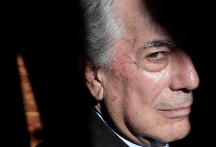 Guionistas de los Goya creen que Vargas Llosa eleva el valor de su trabajo Guionistas de los Goya creen que Vargas Llosa eleva el valor de su trabajo
