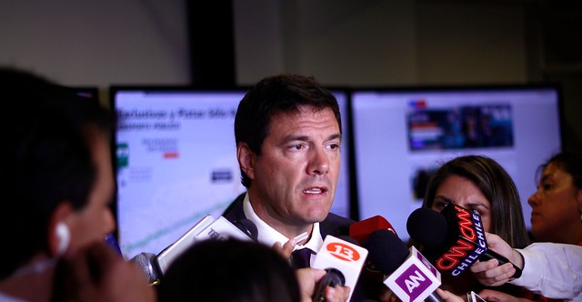 Ministro de Transportes le dice que no al Transantiago gratuito Ministro de Transportes le dice que no al Transantiago gratuito