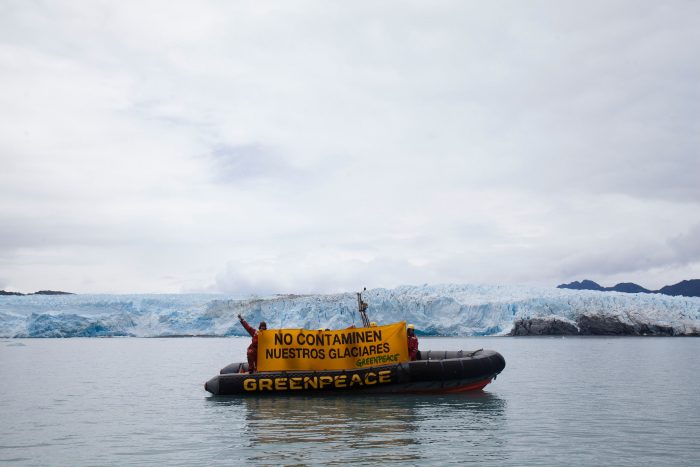 Greenpeace advierte que proyecto de ley de glaciares del gobierno deja desprotegidas a la mitad de las reservas de Chile Greenpeace advierte que proyecto de ley de glaciares del gobierno deja desprotegidas a la mitad de las reservas de Chile
