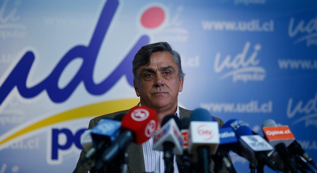 Esa denigrante y perniciosa costumbre de aceptar conferencias de prensa sin preguntas Esa denigrante y perniciosa costumbre de aceptar conferencias de prensa sin preguntas