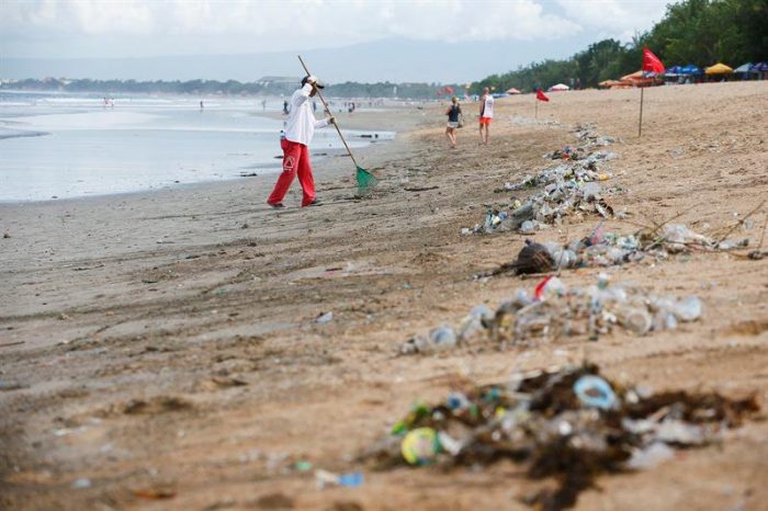 Asia, primer contaminador de plásticos de los océanos Asia, primer contaminador de plásticos de los océanos