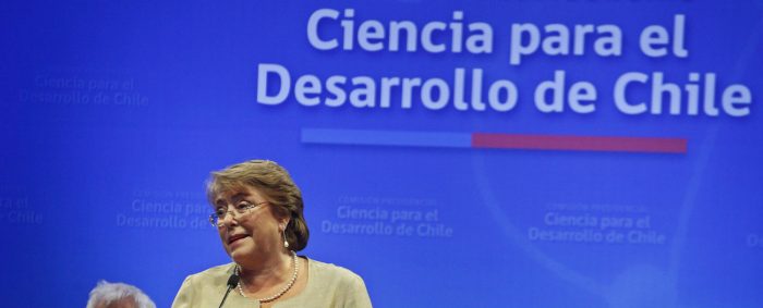 Vaivenes políticos y Fondecyt: la derechización de las ciencias en Chile Vaivenes políticos y Fondecyt: la derechización de las ciencias en Chile
