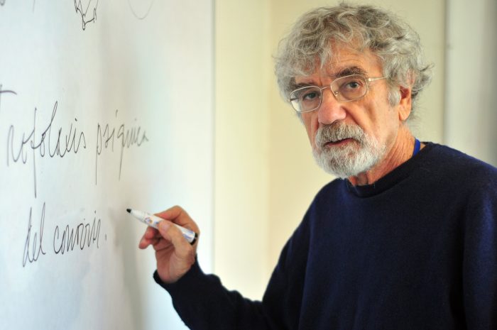 Humberto Maturana en “Ciclo de Entrevistas Redes Virtuosas 2018” de Fundación Hypatia Humberto Maturana en “Ciclo de Entrevistas Redes Virtuosas 2018” de Fundación Hypatia