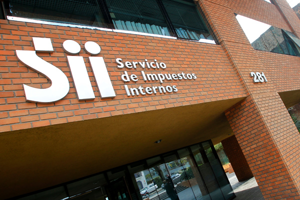 El negocio del año: SII anuncia la mayor recaudación de la historia con la entrada de Tianqi a SQM El negocio del año: SII anuncia la mayor recaudación de la historia con la entrada de Tianqi a SQM