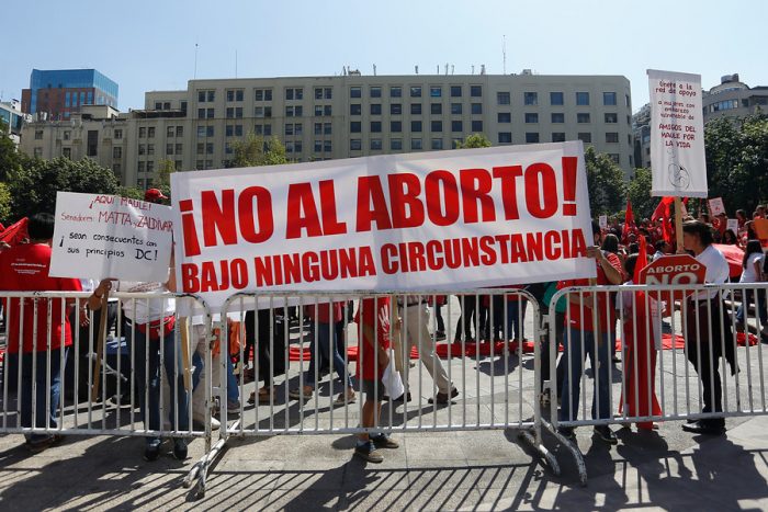 ¿Por qué hay chilenos que apoyan el “embarazo forzado” por violación? ¿Por qué hay chilenos que apoyan el “embarazo forzado” por violación?