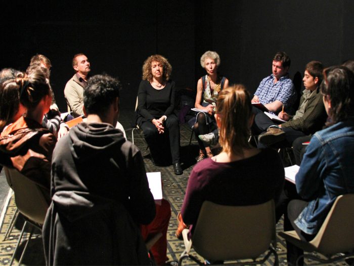 Se abre convocatoria para talleres de dramaturgia del Royal Court Theatre Se abre convocatoria para talleres de dramaturgia del Royal Court Theatre