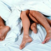 [VIDEO] Para los desconfiados: crean el primer colchón que detecta infidelidades