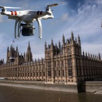 Gobierno británico critica a Amazon por seguridad de los drones