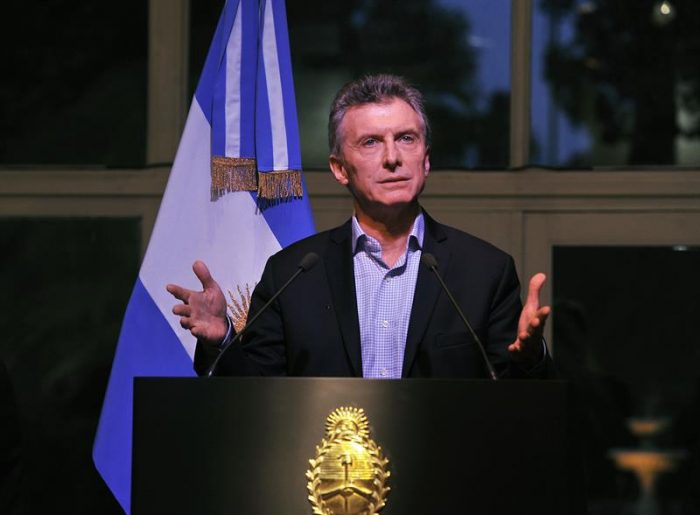 Inversores premian a Argentina por bajar inflación y a Macri por cumplir sus promesas Inversores premian a Argentina por bajar inflación y a Macri por cumplir sus promesas