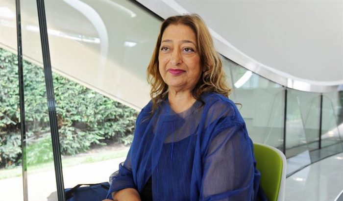 Zaha Hadid, la mujer que curvó la arquitectura Zaha Hadid, la mujer que curvó la arquitectura