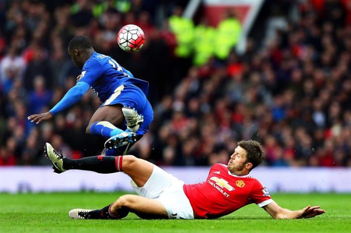 Premier League: Manchester United aplaza la conquista del Leicester Premier League: Manchester United aplaza la conquista del Leicester