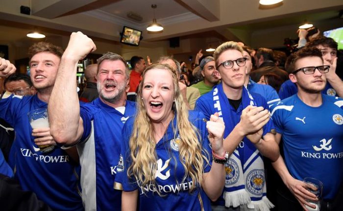 El Leicester campeón de la Premier por primera vez en su historia El Leicester campeón de la Premier por primera vez en su historia