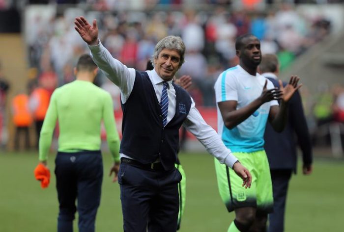 Pellegrini se despide del City dejándole a Guardiola el equipo clasificado para la Champions Pellegrini se despide del City dejándole a Guardiola el equipo clasificado para la Champions