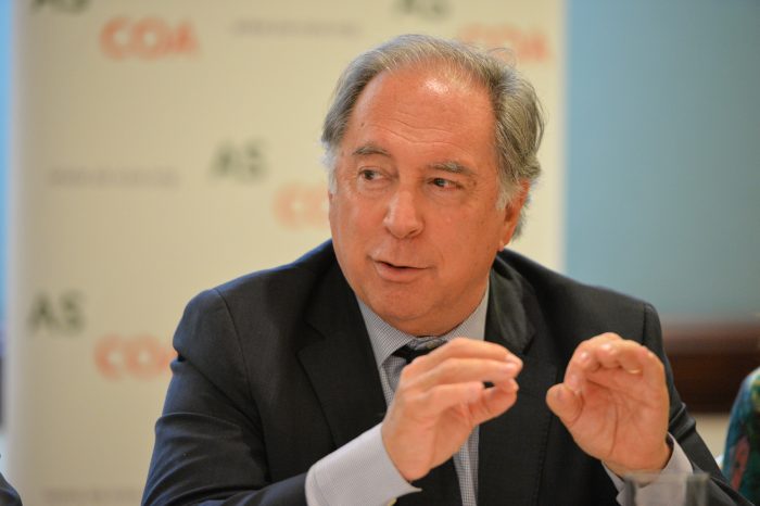 EE.UU. asegura a embajador de Chile que espera tener ratificado el TPP antes de enero EE.UU. asegura a embajador de Chile que espera tener ratificado el TPP antes de enero