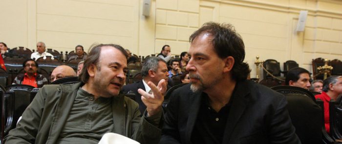 Pepe Auth renuncia al PPD disparando contra Guido Girardi: “Es el socio controlador del partido” Pepe Auth renuncia al PPD disparando contra Guido Girardi: